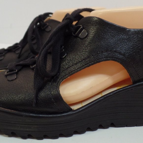 FLY London Black Leather Wedge Lace Up Sandals Shoes "Ylfa" Size 41 or US 10.5 - Picture 4 of 12